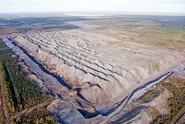 Oil shale mining in Estonia, which has more than 1% of the estimated 400 billion-plus tonnes of global resources. Photo courtesy of Eesti Energia, all rights reserved. 